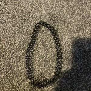 Black choker